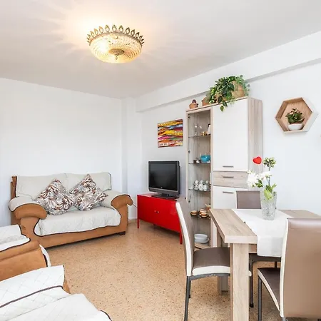 Isola Beachside Apartman Valencia