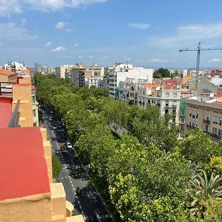 Espectacular Atico Centro דירה