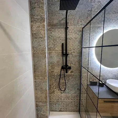 Beach Apartments Valencia 公寓 *