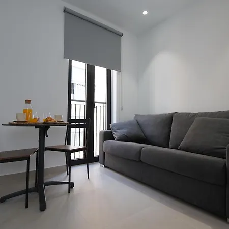 Suites Puerto Valencia By Bet Apartments *