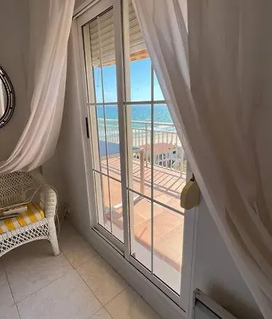 Apartamento Apartamento Con Acceso Directo A La Playa