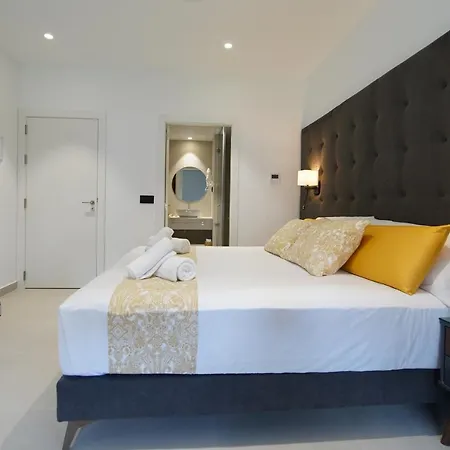 Suites Puerto Valencia By Bet Apartments *