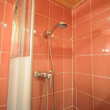 Apartamento En El Centro Con 3 Dormitorios Apartamento *