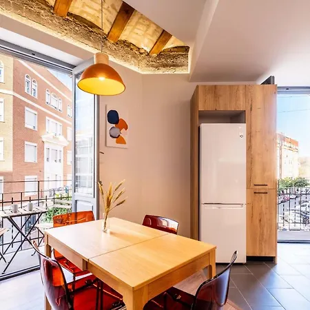 Amazing With Afun And Friendly Atmosphere Apartment Valencia