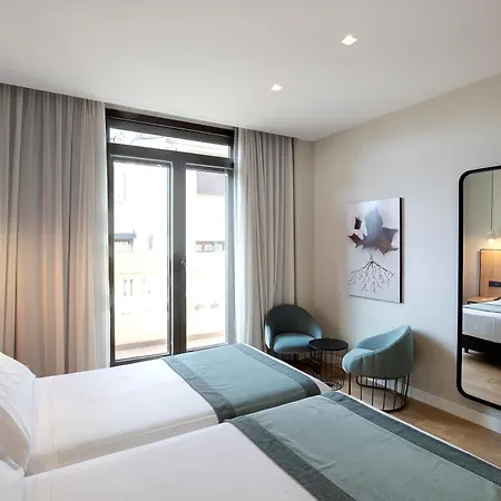 מלון Catalonia Excelsior 4*