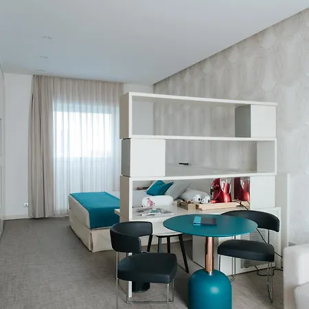 Neptuno Playa & 4*