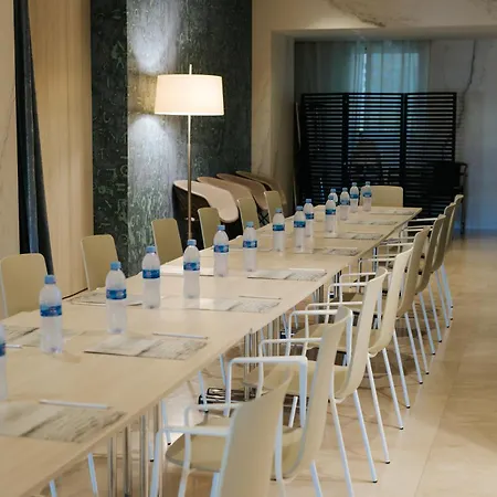 Neptuno Playa & Valenza