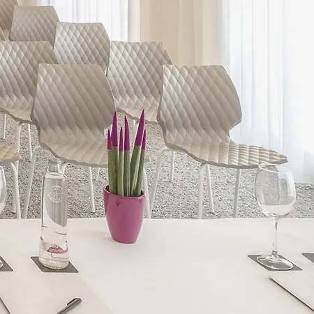 Rh Sorolla Centro Отель 3*