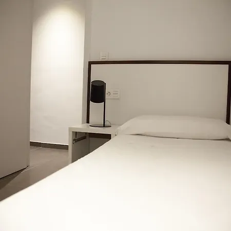 Flats Friends Soho Suites