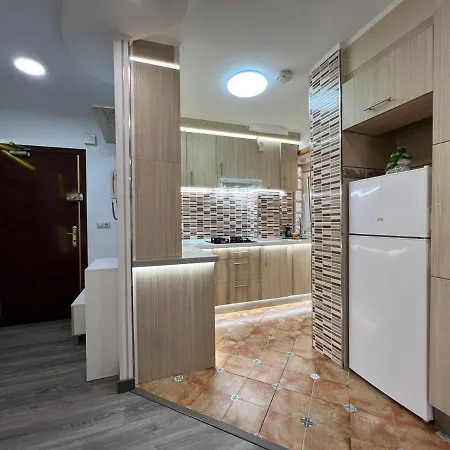 Grandera Apart's - Peset 69 Valencie