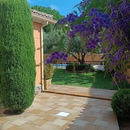 Almarda Luxury Villa *