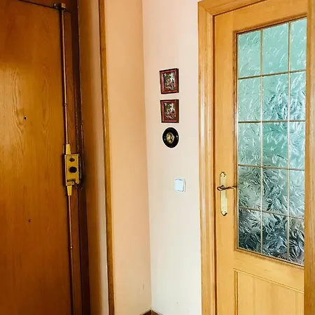 Private Single In Ruzafa, Ladies Only, Non Smoker *