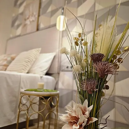 Apartment Lounge Garden Sea Relax
