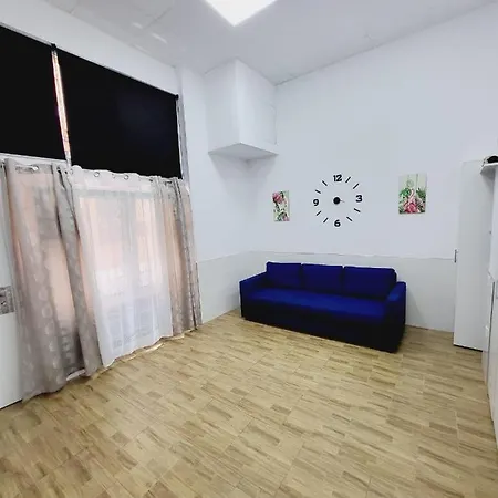 Nou Benicalap Luxury Apart Valensiya