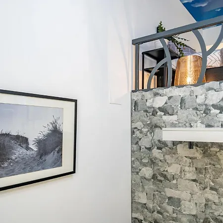 Apartament Exquisite With An Original Design Walencja