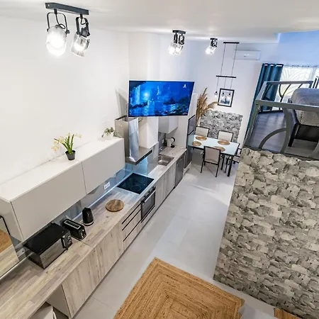 Apartment Exquisite With An Original Design Valencia