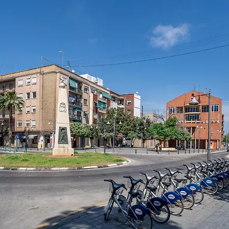 Exquisite With An Original Design Apartament *