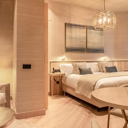 The Valentia Corretgeria מלון 4*