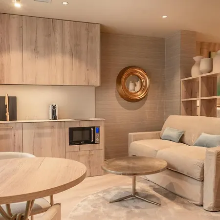 מלון The Valentia Corretgeria 4*