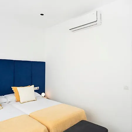 Aparthotel Blanq Marina