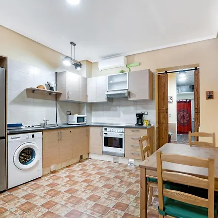 Planta Baja, Playa Arenas, Cabanyal Apartment