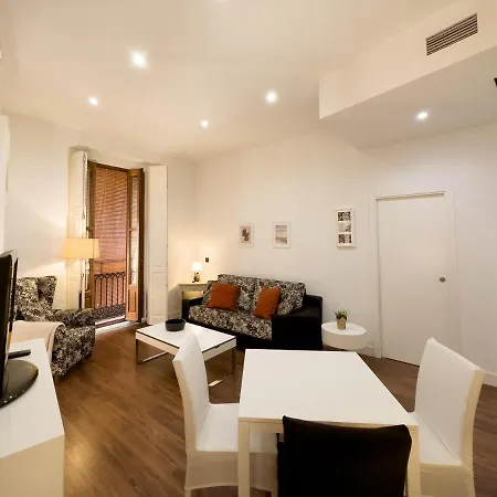 Apartment Market - Queen Square - Mid-term