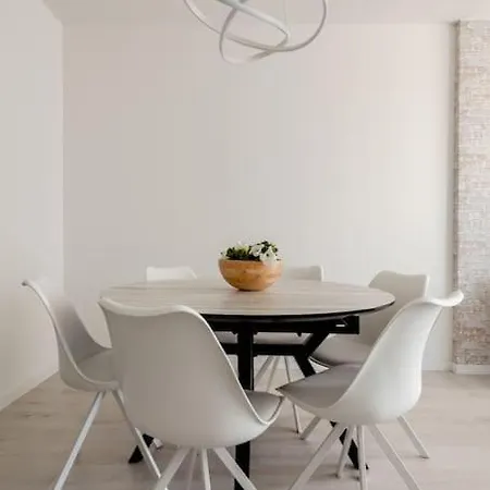 Precioso Apartamento En Residencial Con Piscina Apartman *