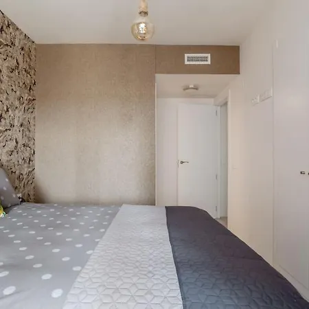 Precioso Apartamento En Residencial Con Piscina Appartamento *