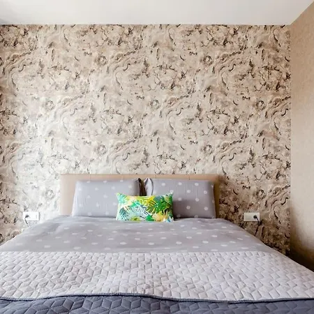 Appartamento Precioso Apartamento En Residencial Con Piscina Valenza