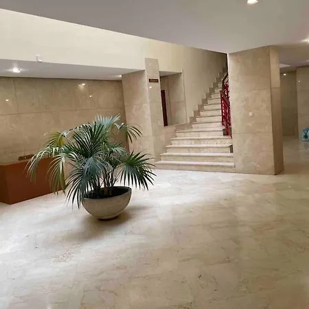 Precioso Junto Al Centro Con Garaje * Valencia