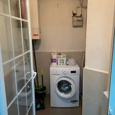 Precioso Junto Al Centro Con Garaje * Valencia