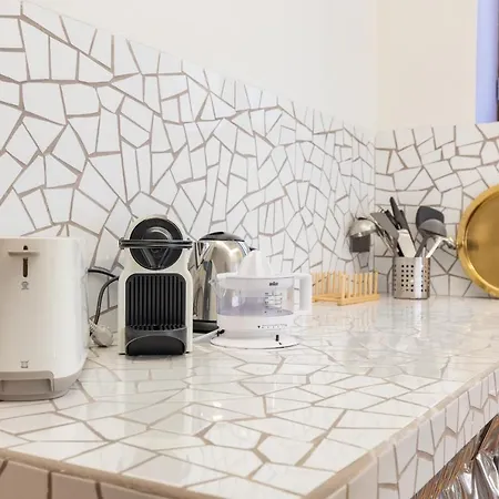 Apartment Apartup Market Square