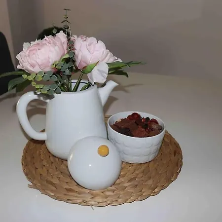 Precioso Con Vistas Al Mar. Piscina.