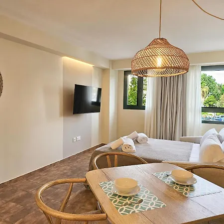 Ciencias O Apartment *