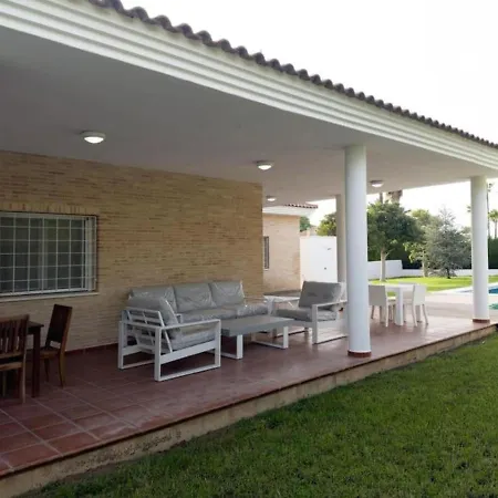 Casa Con Piscina, Jardín Y Aire Acondicionado Cerca De Valencia En La Eliana-l'eliana *