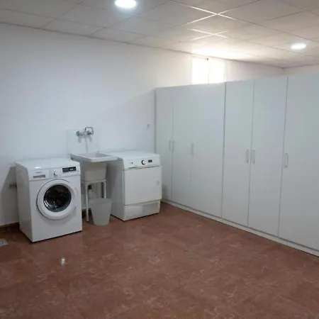 Con Piscina, Jardin Y Aire Acondicionado En La Eliana-l'eliana *