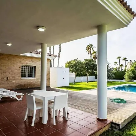 Villa Casa Con Piscina, Jardín Y Aire Acondicionado Cerca De Valencia En La Eliana-l'eliana
