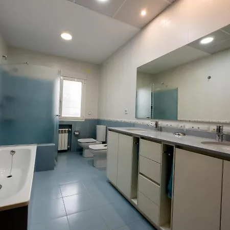 Con Piscina, Jardin Y Aire Acondicionado En La Eliana-l'eliana *