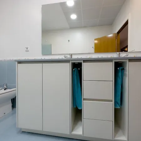 Con Piscina, Jardin Y Aire Acondicionado En La Eliana-l'eliana Villa *