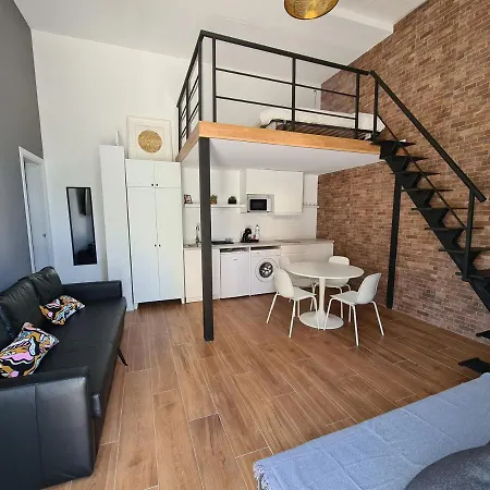 Hlius Brand New * Valencia