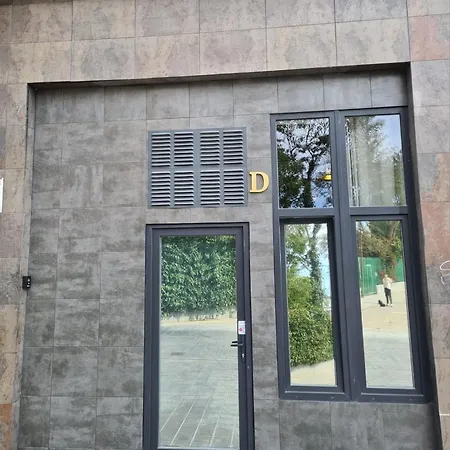 公寓式酒店 Hlius Brand New