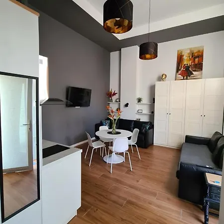 Aparthotel Hlius Brand New *
