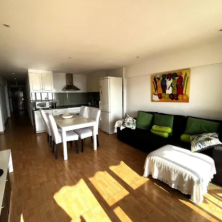 Elegante Alojamiento Con Piscina Y Terraza Apartment *