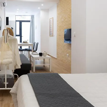 Vlc Host- Fray Pedro *