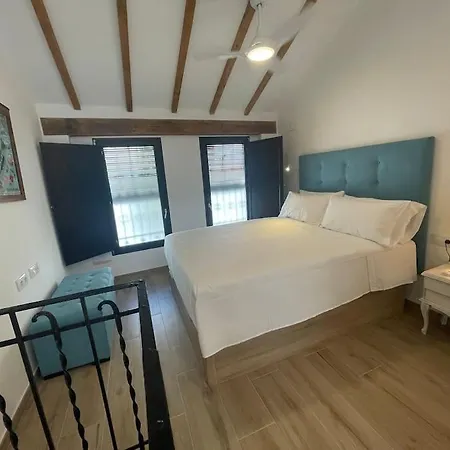 The Bohemian Beach House Semesterbostad