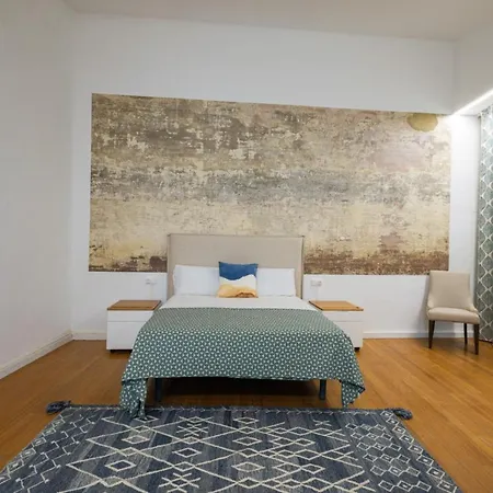 Florit Flats - The Vella * Valencia