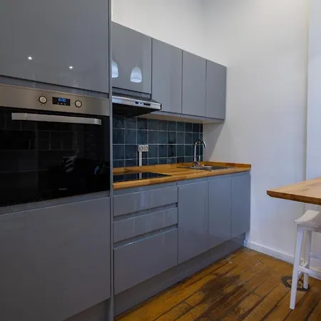 Florit Flats - The Vella Apartman *