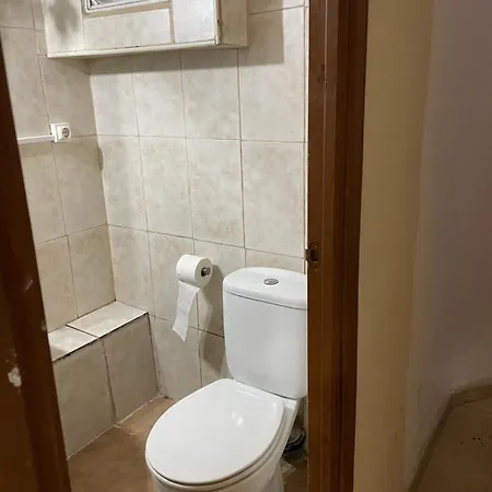 Rum i privatbostad Habitacion Privada Workstay