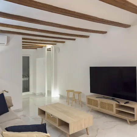 Daire Market - Ciutat Vella, Exclusively For Families - Mid-term *