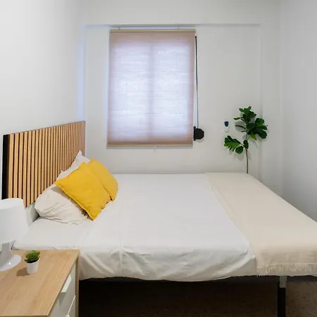 Apartamento Con Ubicacion Ideal: Playa Y Centro * Valencia